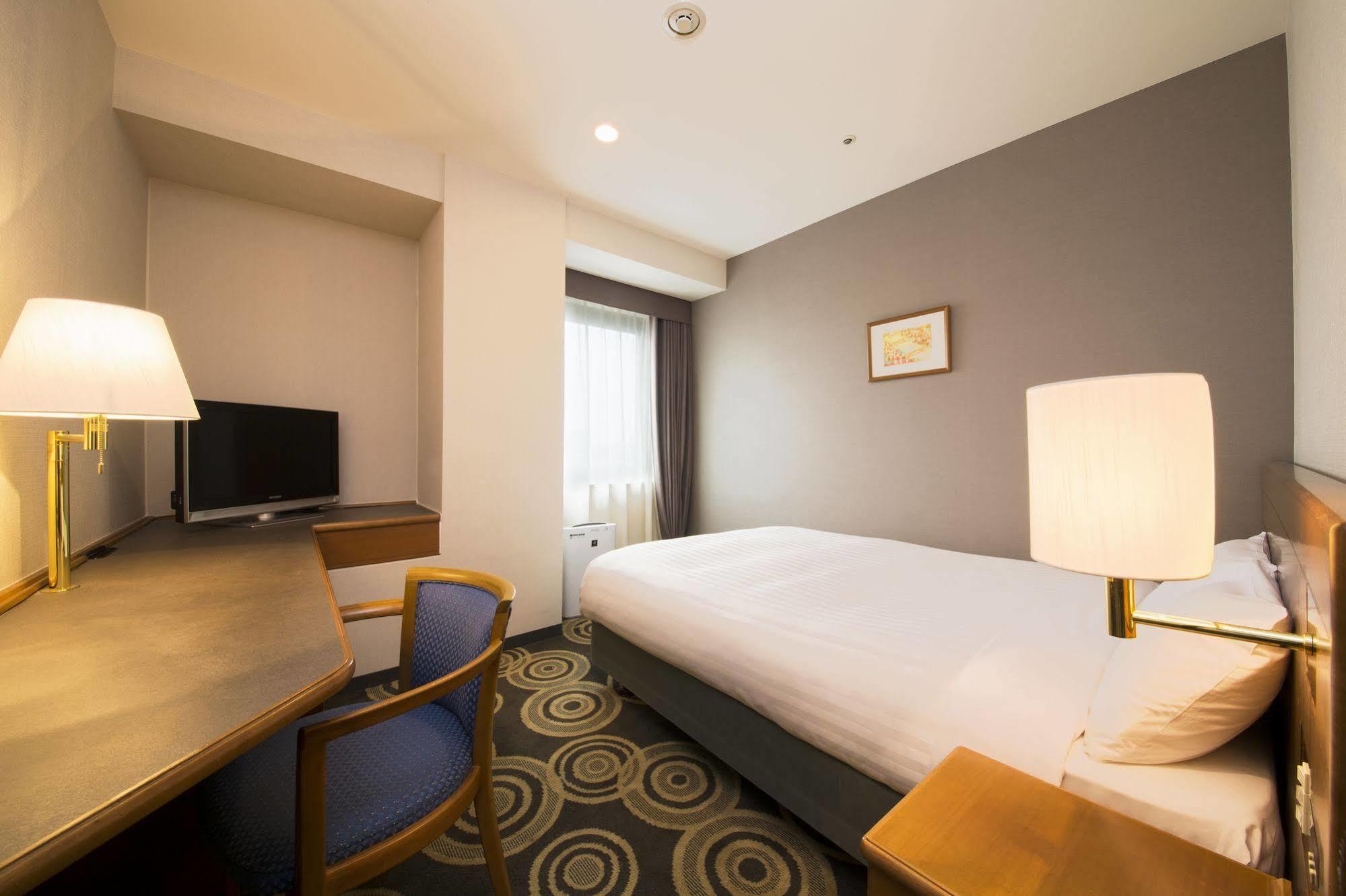 Jr-East Hotel Mets Tabata Tokyo Exterior photo