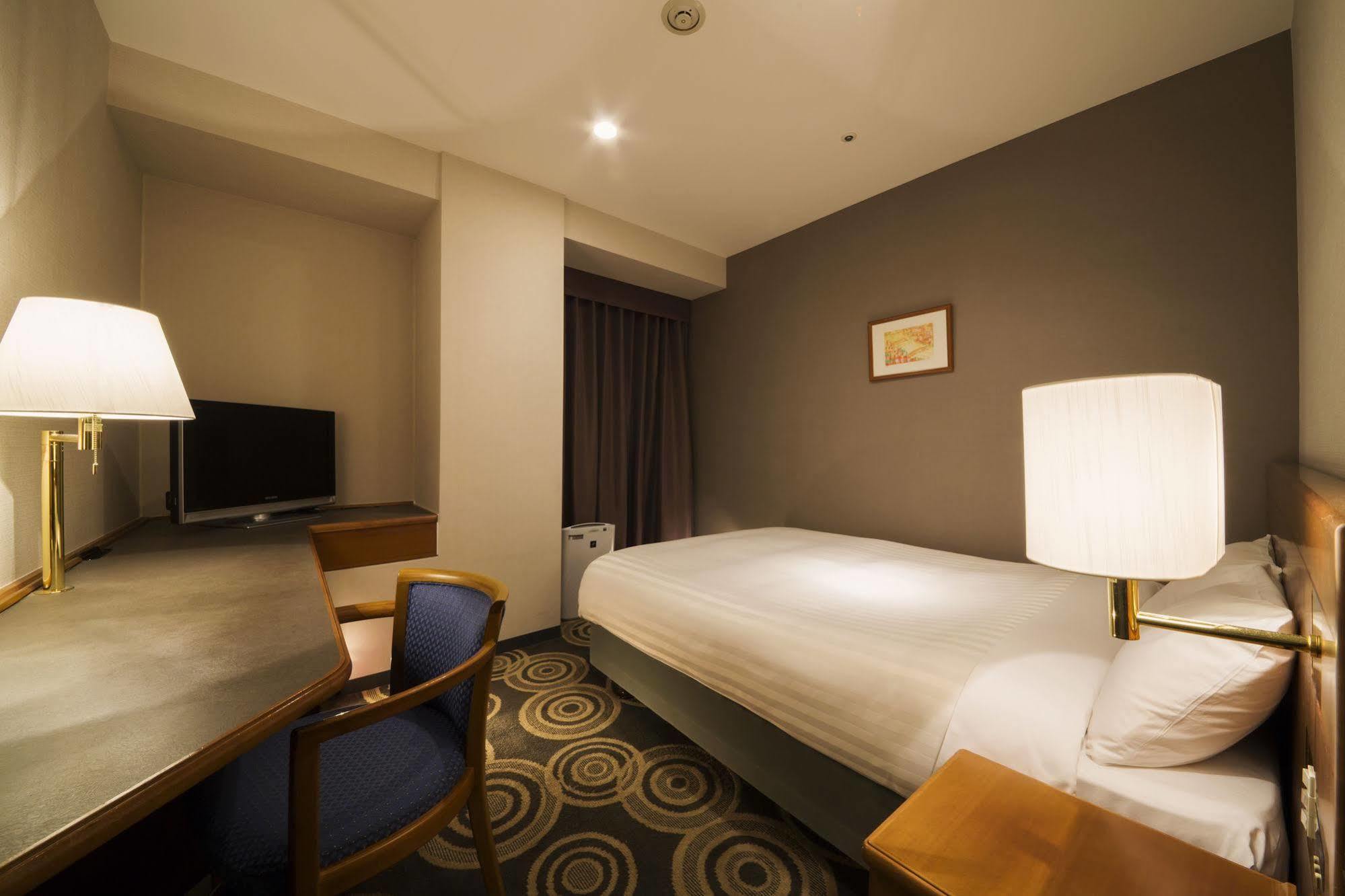 Jr-East Hotel Mets Tabata Tokyo Exterior photo